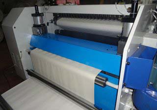 分切貼合機(jī) 自動貼合分切機(jī) 不干膠貼合分條機(jī)