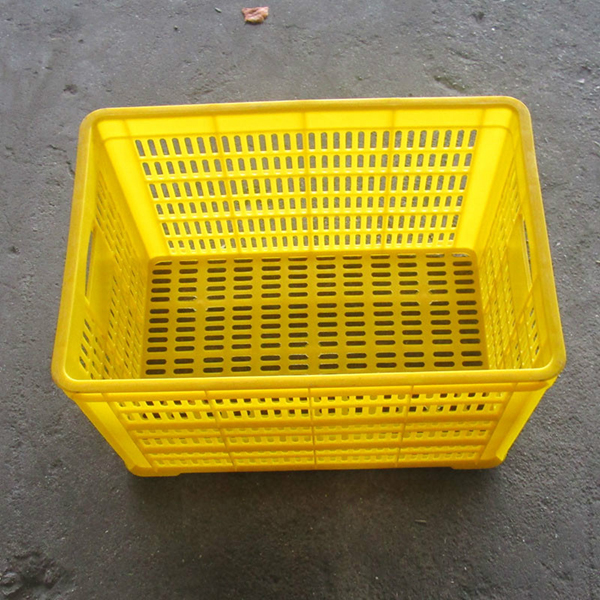 日照寶利塑業(yè)塑料周轉(zhuǎn)筐圖片
