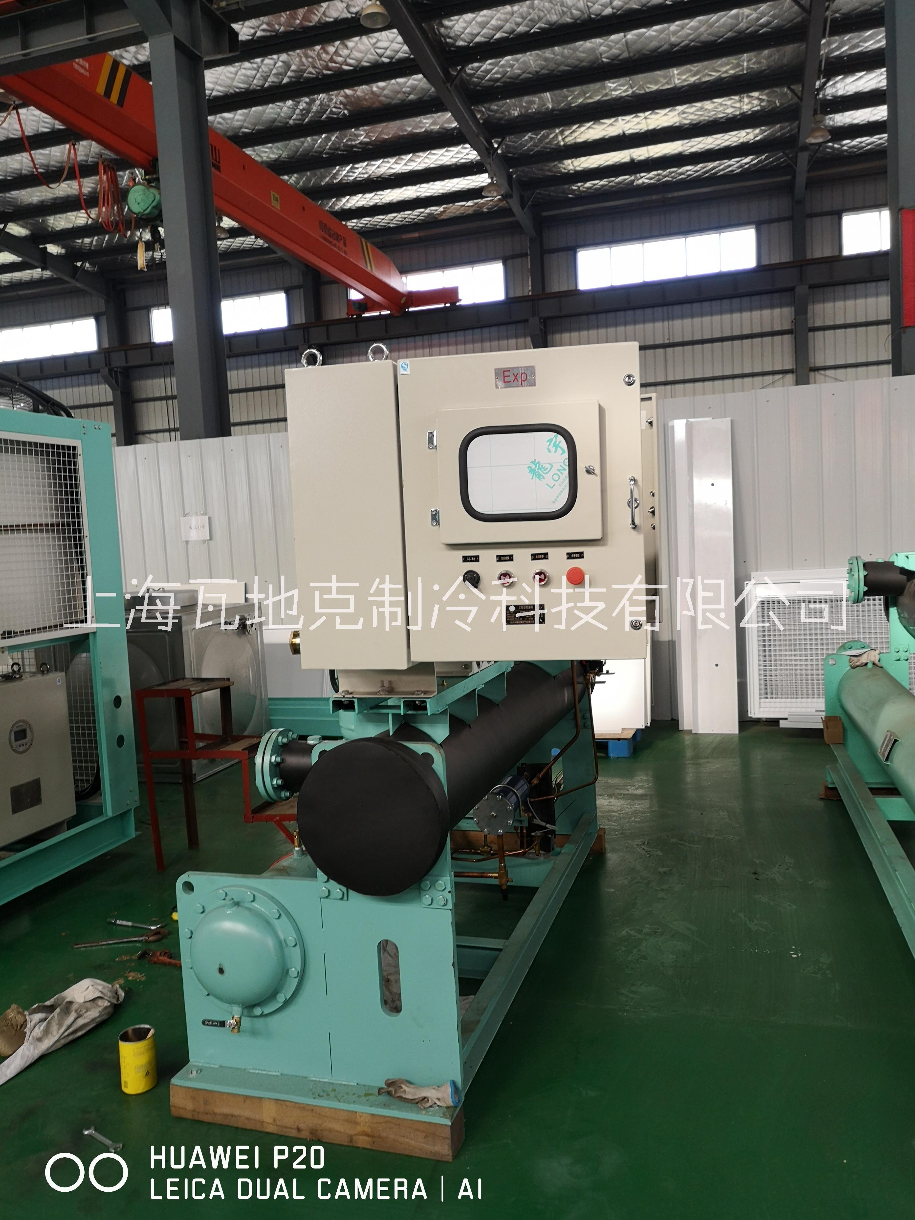 中央空調(diào)螺桿機(jī)圖片