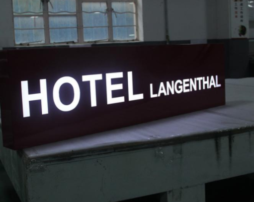 大型廣告燈箱圖片/大型廣告燈箱樣板圖 (4)