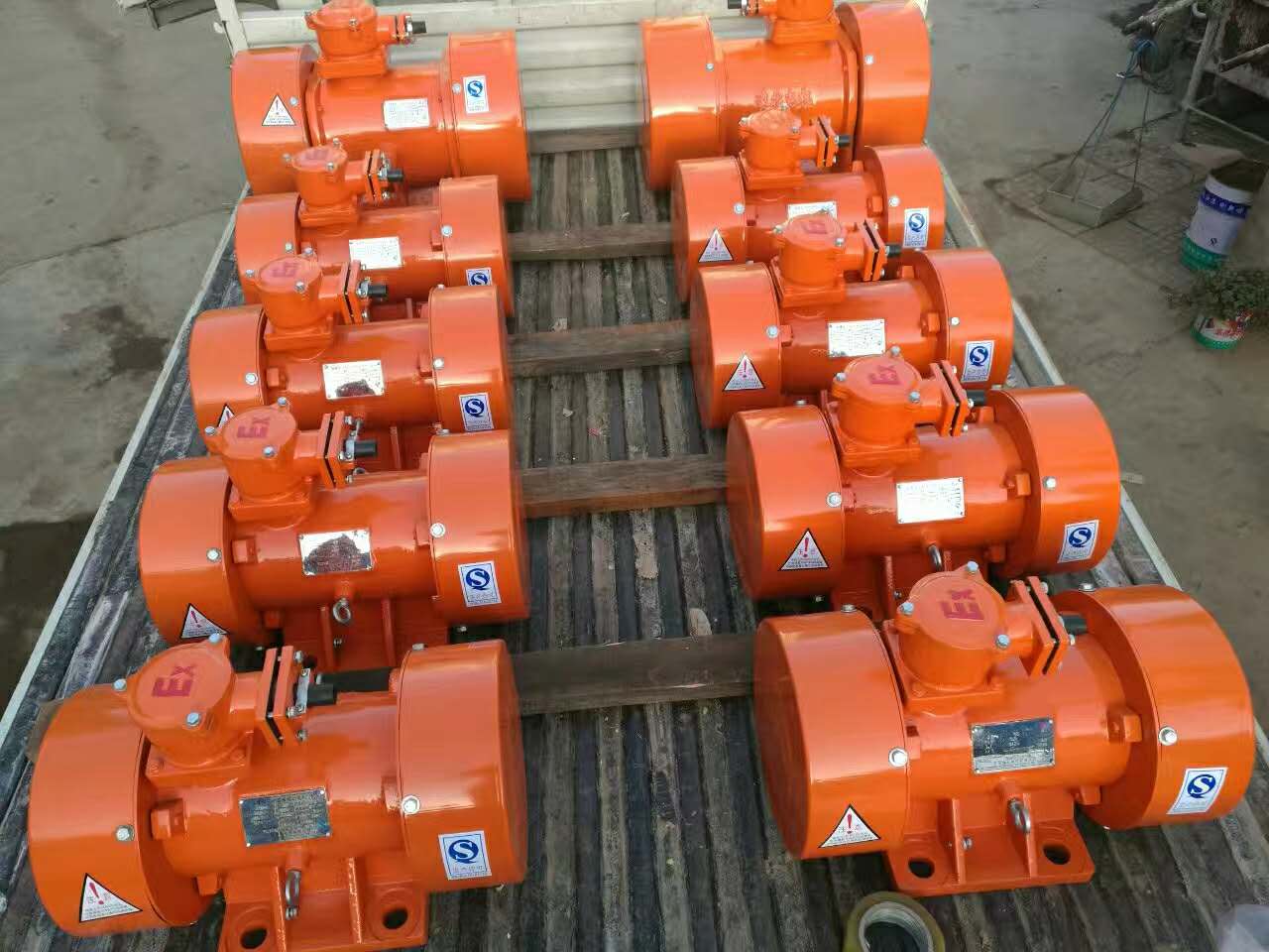 YBZD系列防爆振動(dòng)電機(jī)