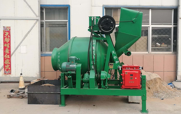 煤礦用混凝土攪拌機(jī)