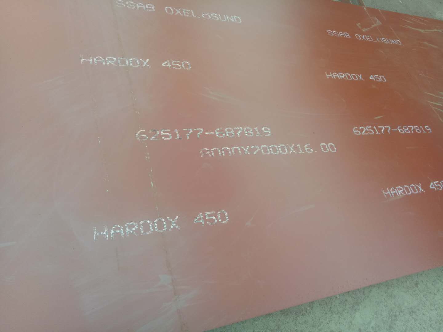 hardox400耐磨板厂家、hardox400耐磨板现货机械用途图片