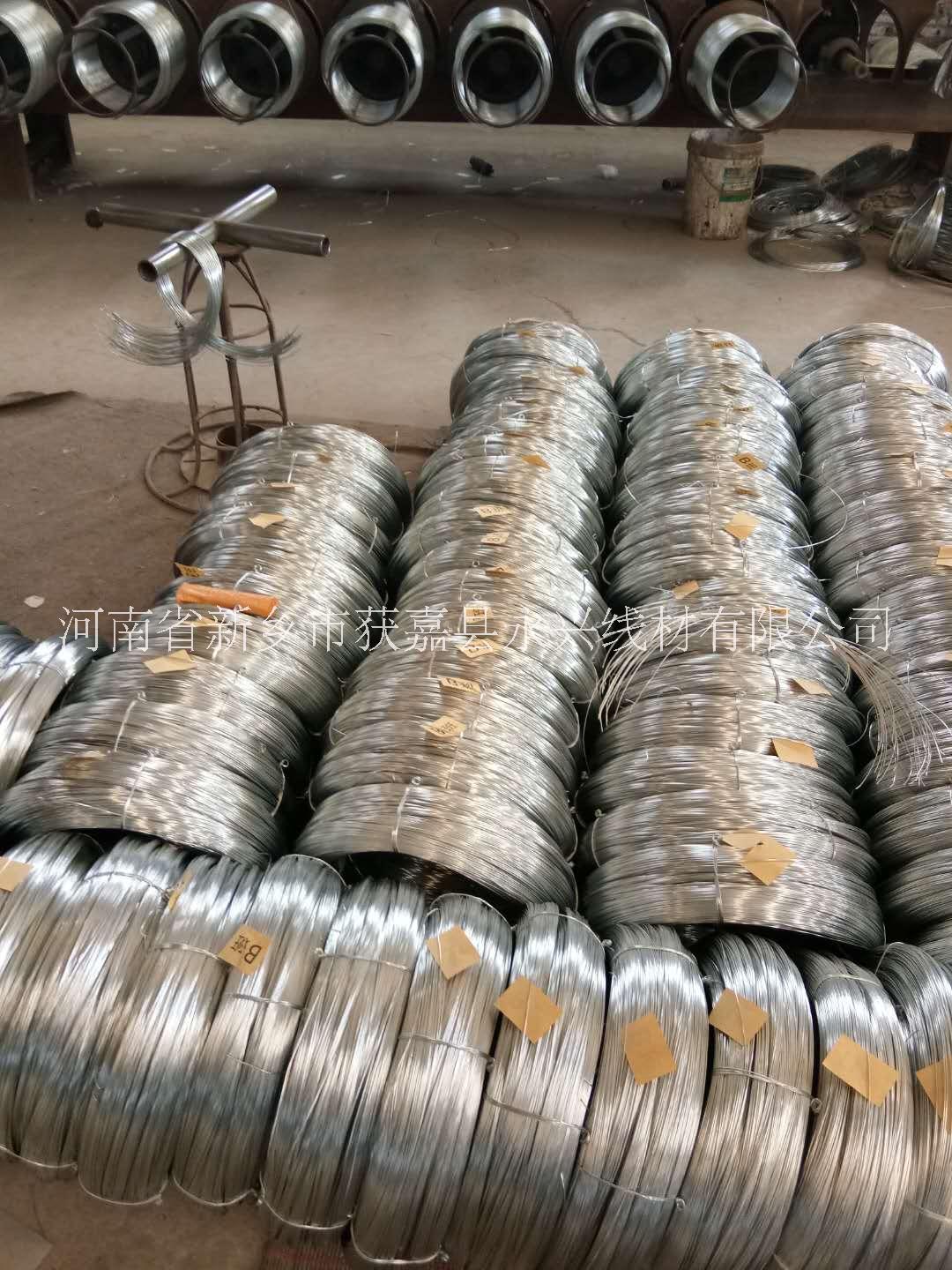 河北鍍鋅鐵絲，鍍鋅鐵絲廠家，鍍鋅鐵絲直銷，河北鍍鋅鐵絲報(bào)價(jià)