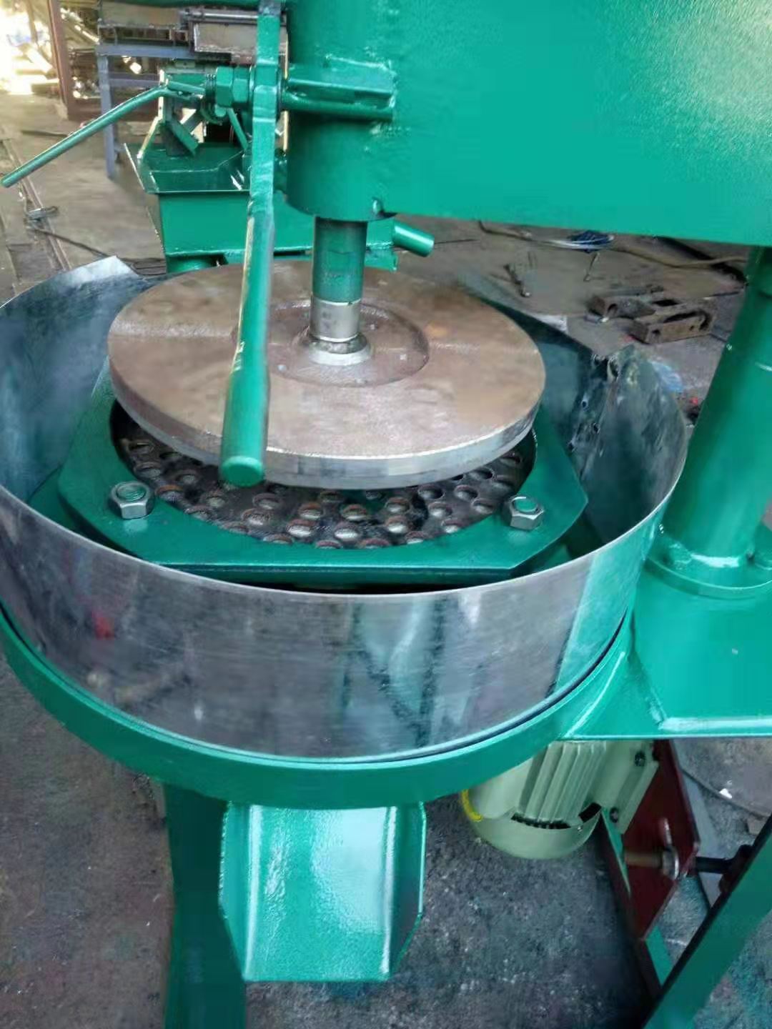 細(xì)磨機(jī)圖片/細(xì)磨機(jī)樣板圖 (2)