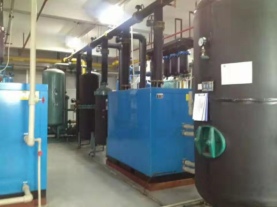 田邊空壓機(jī)冷卻液圖片