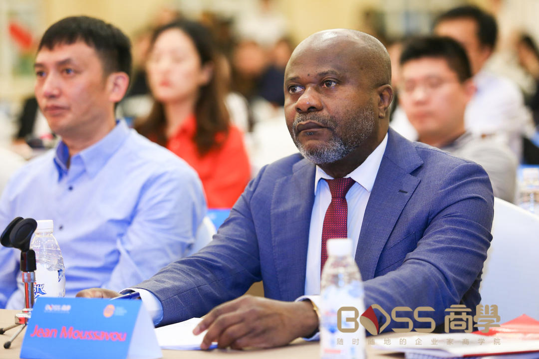 布雷斯特商學(xué)院報名圖片