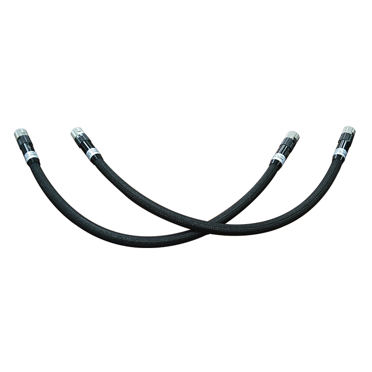 蘇州萊爾微波專業(yè)生產(chǎn)制造102E機(jī)械穩(wěn)相電纜組件