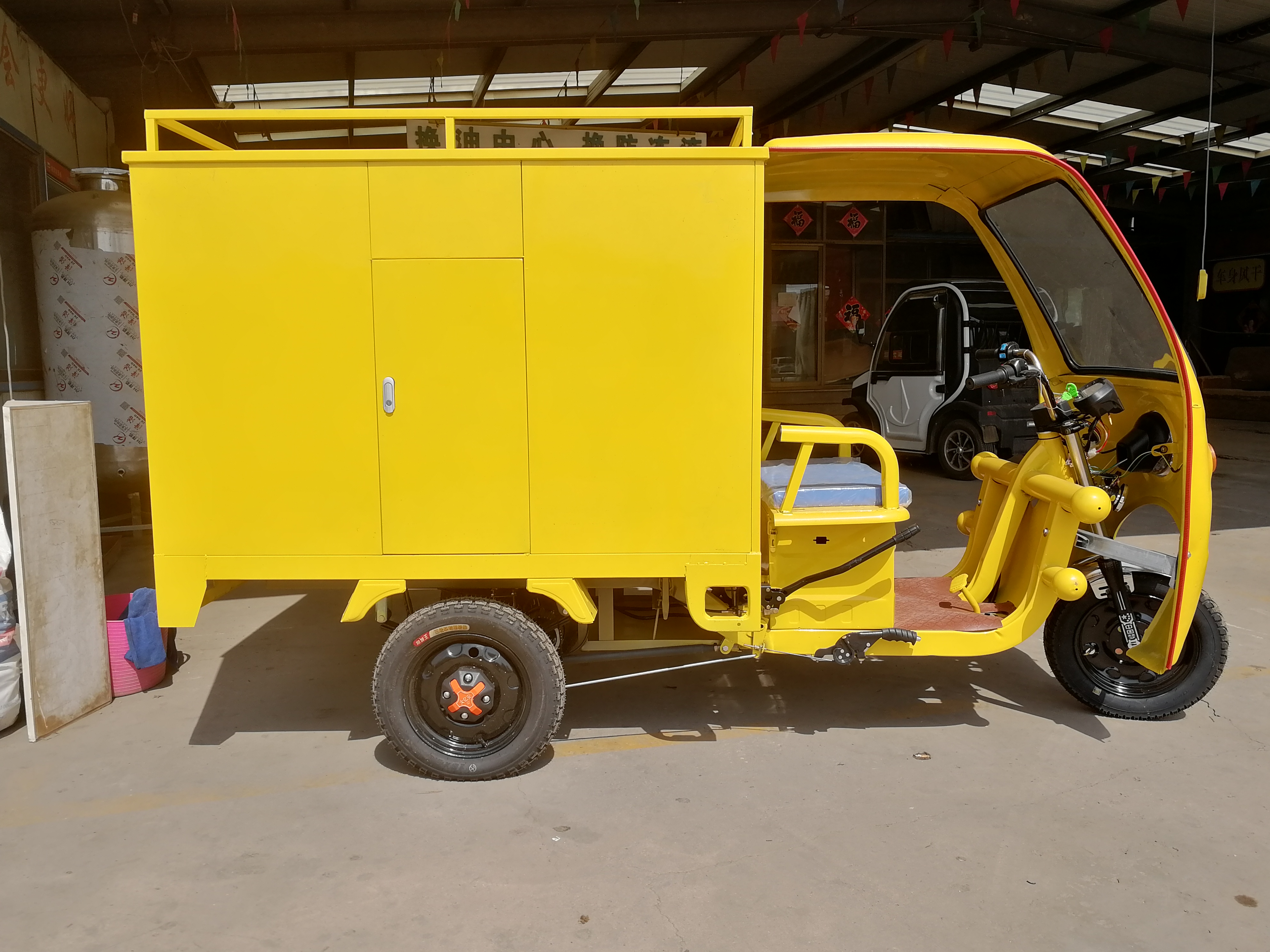 蒸汽洗車(chē)機(jī)A柳夫青蒸汽洗車(chē)A蒸汽洗車(chē)機(jī)批發(fā)