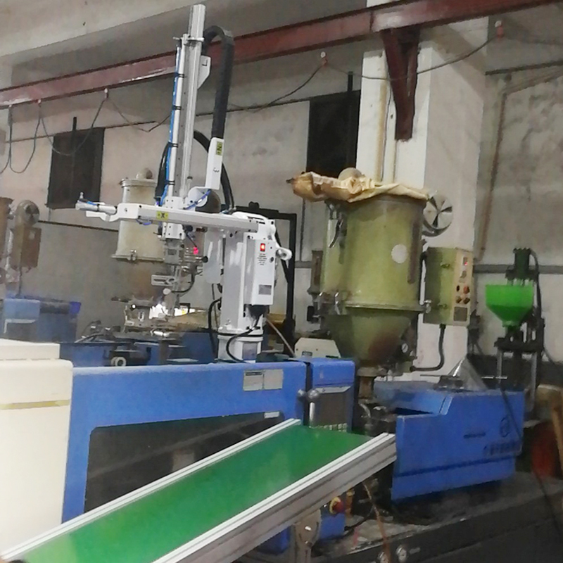 斜臂式機(jī)械手圖片/斜臂式機(jī)械手樣板圖 (2)