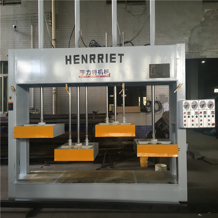 亨力特廠家供應(yīng)冷壓機(jī)  膠合復(fù)合板壓機(jī)  四個(gè)工作壓板液壓冷壓機(jī) 膠合板冷壓機(jī)