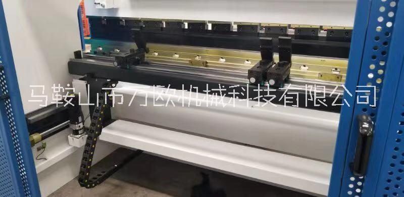 折彎機(jī)圖片/折彎機(jī)樣板圖 (1)