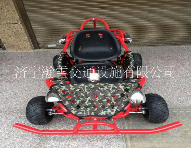 進口壓雪機報價參數(shù)暑期特惠山東瀚雪專注冰雪產(chǎn)品