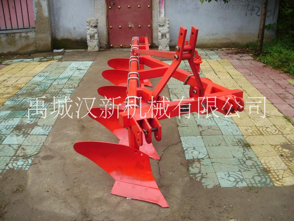 翻轉(zhuǎn)犁圖片/翻轉(zhuǎn)犁樣板圖 (3)