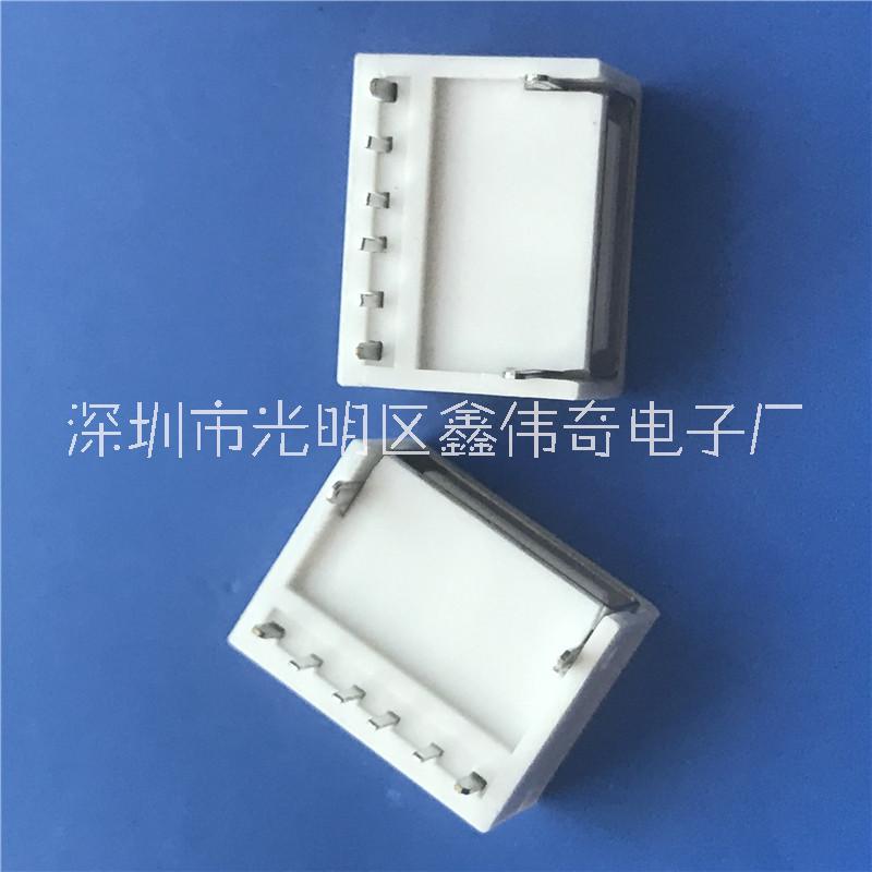 USB 2.0母座 白色塑膠殼圖片/USB 2.0母座 白色塑膠殼樣板圖 (2)