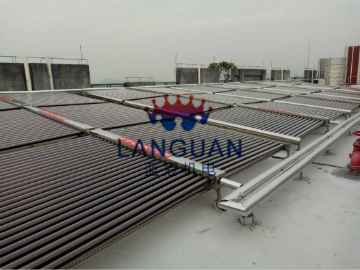 太陽(yáng)能熱水工程事業(yè)單位集中供熱水 酒店、*、宿舍太陽(yáng)能熱水工程