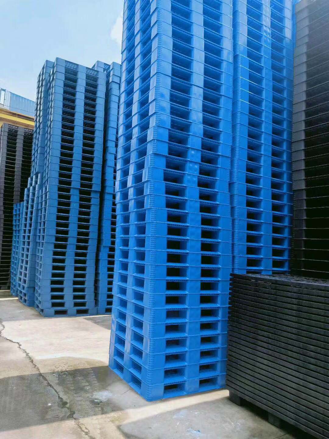 深圳塑料棧板 塑料棧板廠家直銷  塑料棧板報價電話 深圳塑料棧板回收