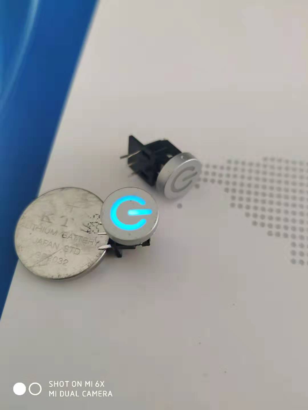 輕觸帶燈按鍵彎腳電源標啟動按鈕圖片/輕觸帶燈按鍵彎腳電源標啟動按鈕樣板圖 (2)