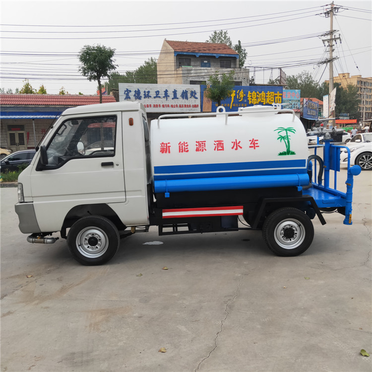 山東電動(dòng)四輪灑水車供應(yīng)商報(bào)價(jià)多少山東灑水車供應(yīng)商報(bào)價(jià)廠家/ 灑水車供應(yīng)商直銷價(jià)格
