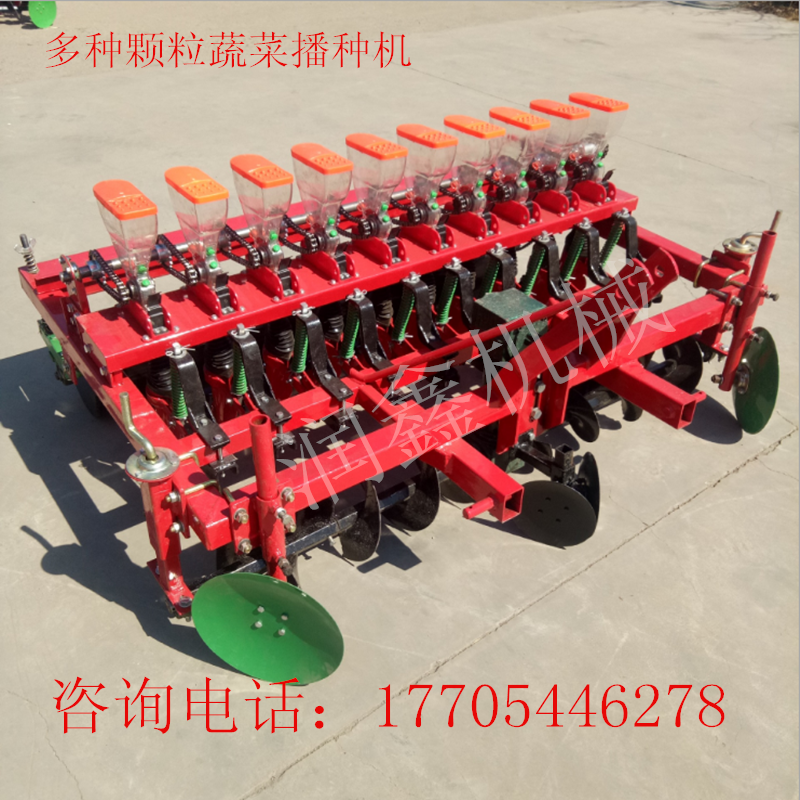 可定制四輪拖拉機(jī)帶多行蔬菜播種機(jī)圖片