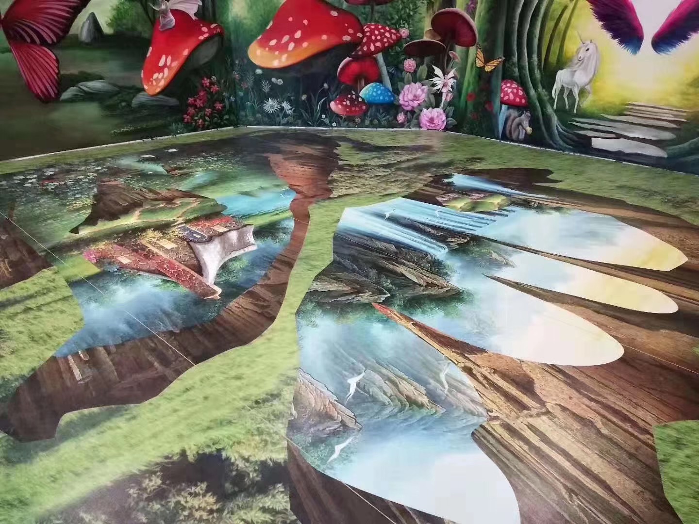 德赟體育個性定制山水圖案功能幼教