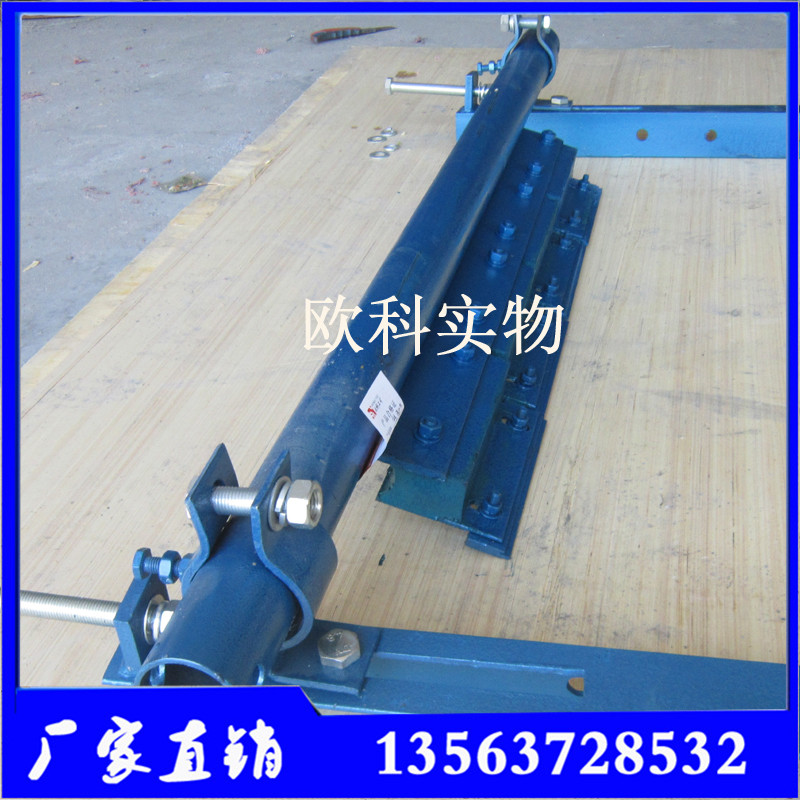 水泥廠合金清掃器  皮帶機(jī)二道合圖片