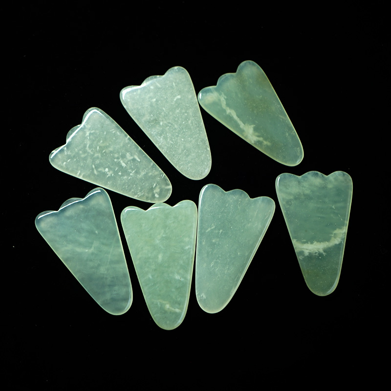 岫巖玉刮痧板翅板圖片