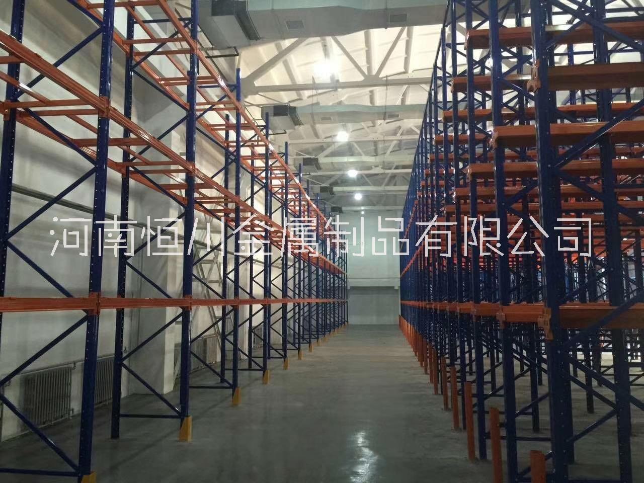 煤礦倉庫貨架圖片
