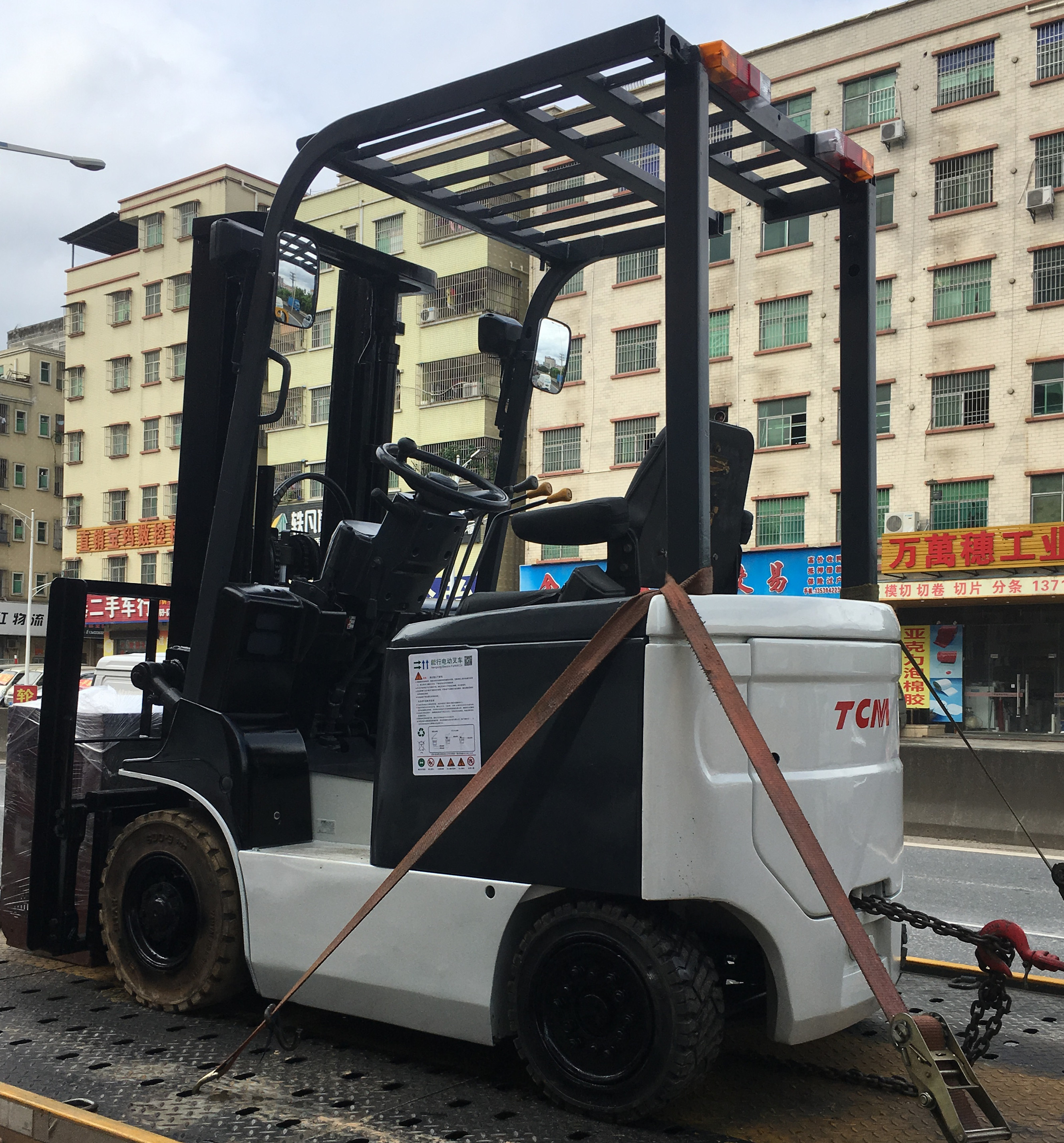 兩節(jié)自由提升門架TCM電動叉車圖片/兩節(jié)自由提升門架TCM電動叉車樣板圖 (2)