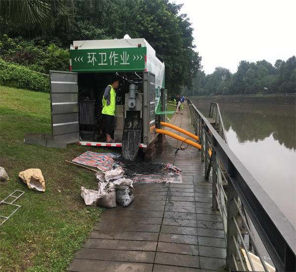 新型環(huán)衛(wèi)作業(yè)吸糞車圖片/新型環(huán)衛(wèi)作業(yè)吸糞車樣板圖 (4)