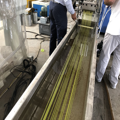 pe單階雙階造粒機設(shè)備生產(chǎn)線