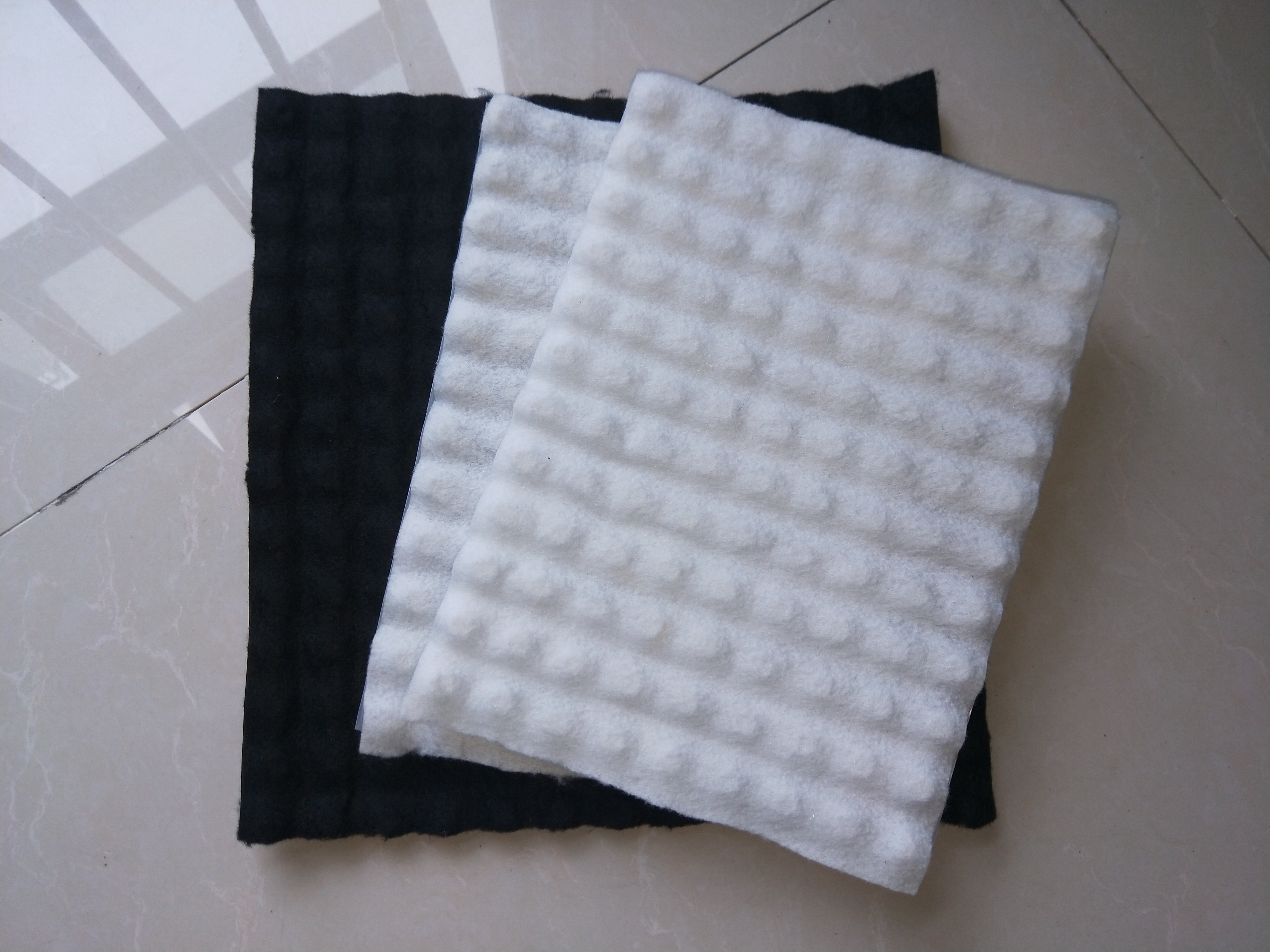 山東覆布排水板生產(chǎn)廠家-熱線電話