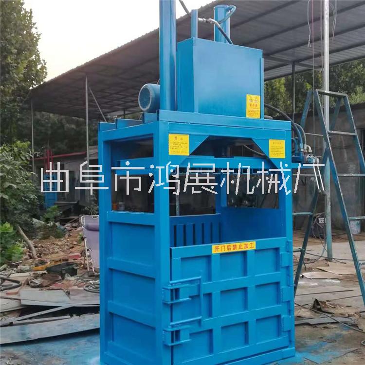 廢紙皮紙殼立式打包機(jī)圖片