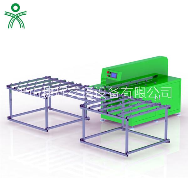 道路標(biāo)牌自沖鉚接機(jī) 標(biāo)牌鉚釘機(jī)圖片