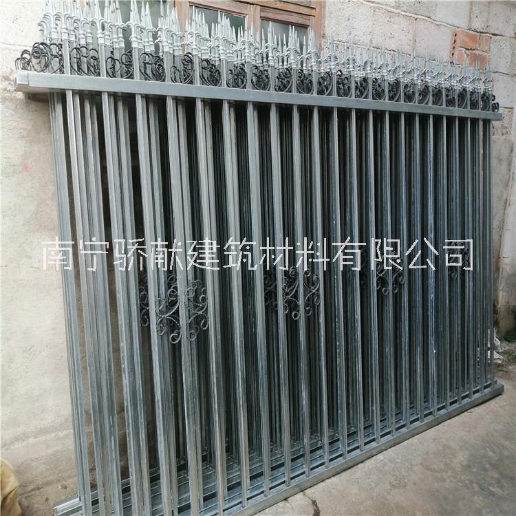 鐵藝花樣式護欄丨圍墻鋅鋼護欄廠家丨護欄定制加工