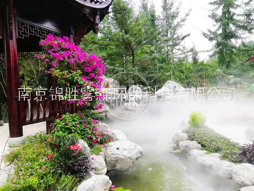 南京錦勝霧森景區(qū)人造霧景觀噴霧圖片