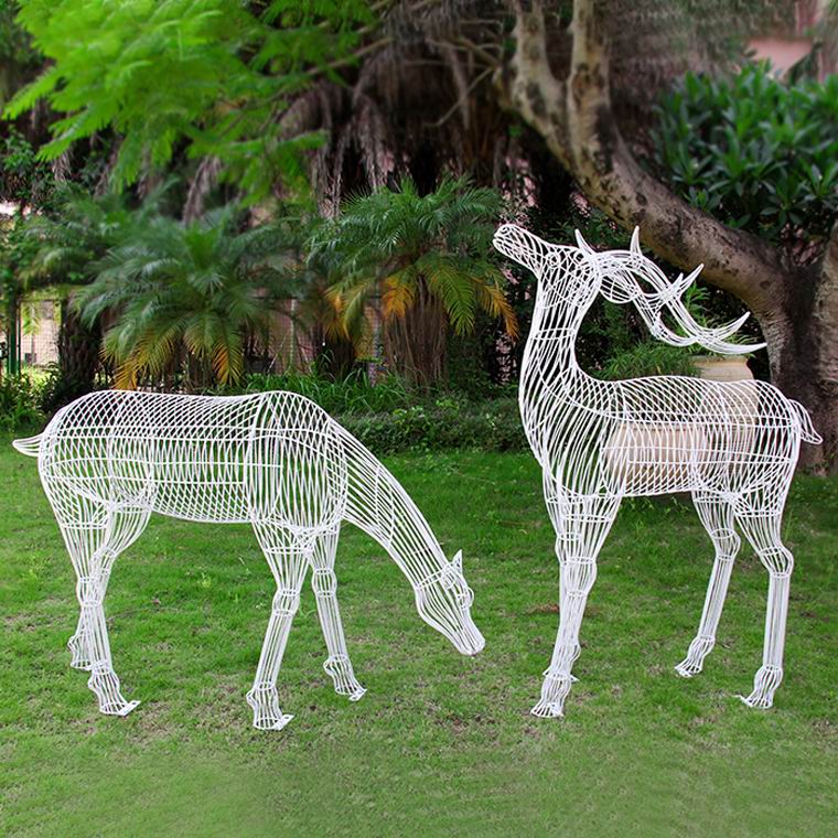 鏤空鐵藝雕塑小品不銹鋼雕塑圖片