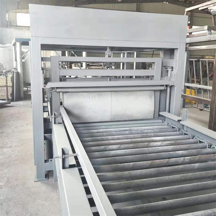 德駿建材水泥發(fā)泡切割鋸圖片