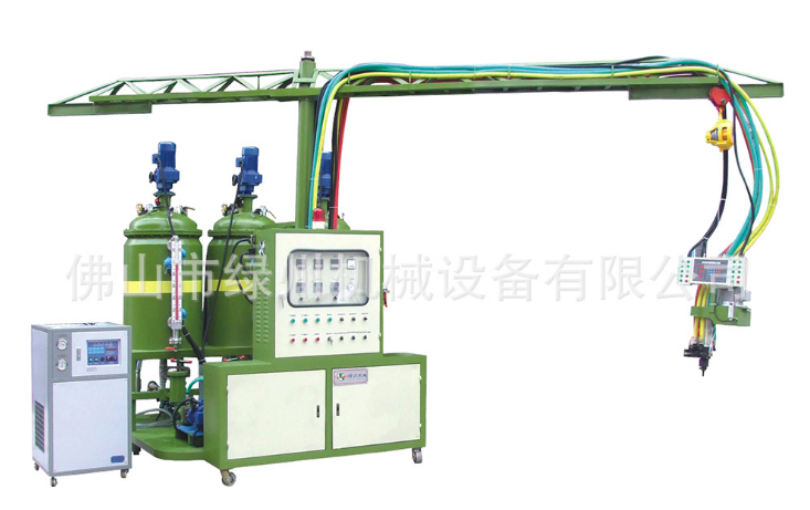 佛山绿州供应PU发泡球机械  聚氨酯PU玩具发泡机 鼠标垫生产设备 价格好 质量好 生产厂家图片