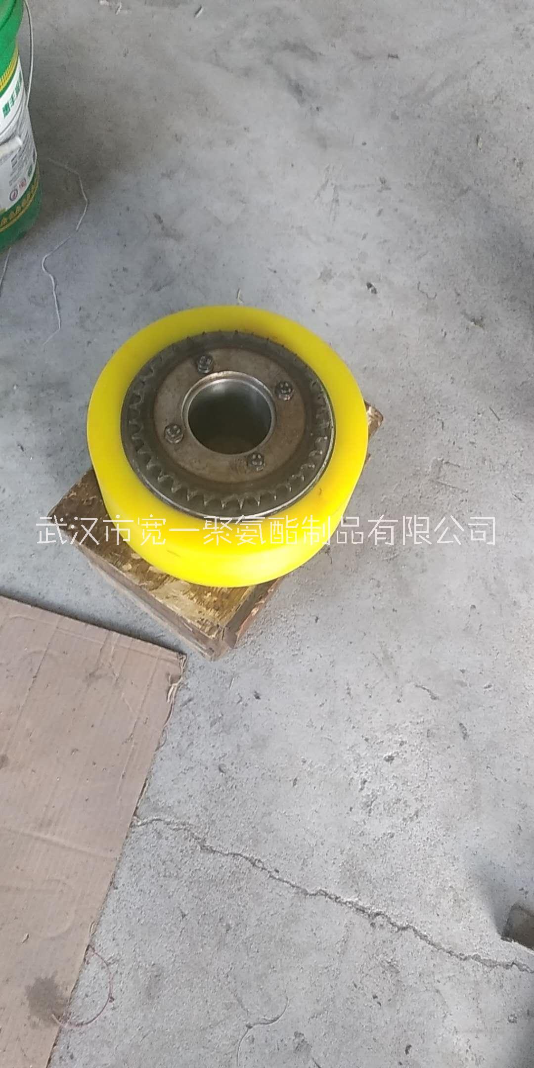 江西聚氨酯滚轮包胶加工定做 江西包胶轮厂家直销