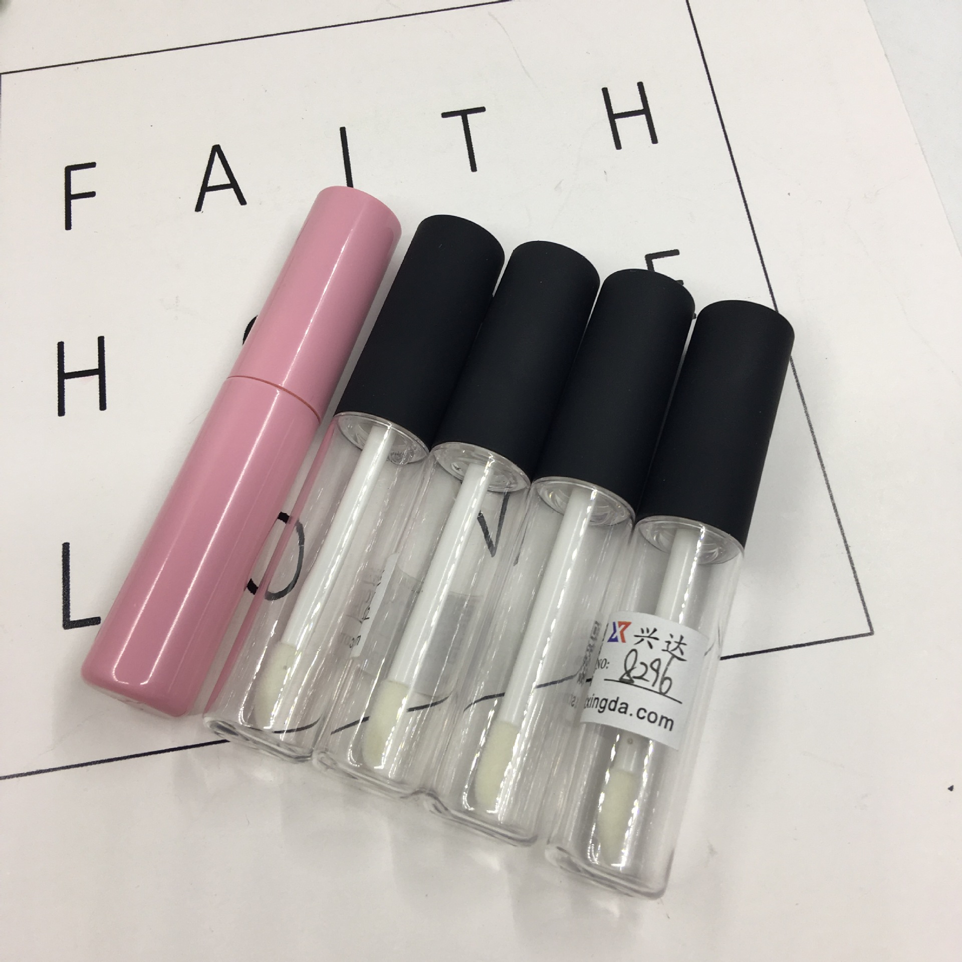 彩妝唇彩管圖片/彩妝唇彩管樣板圖 (3)