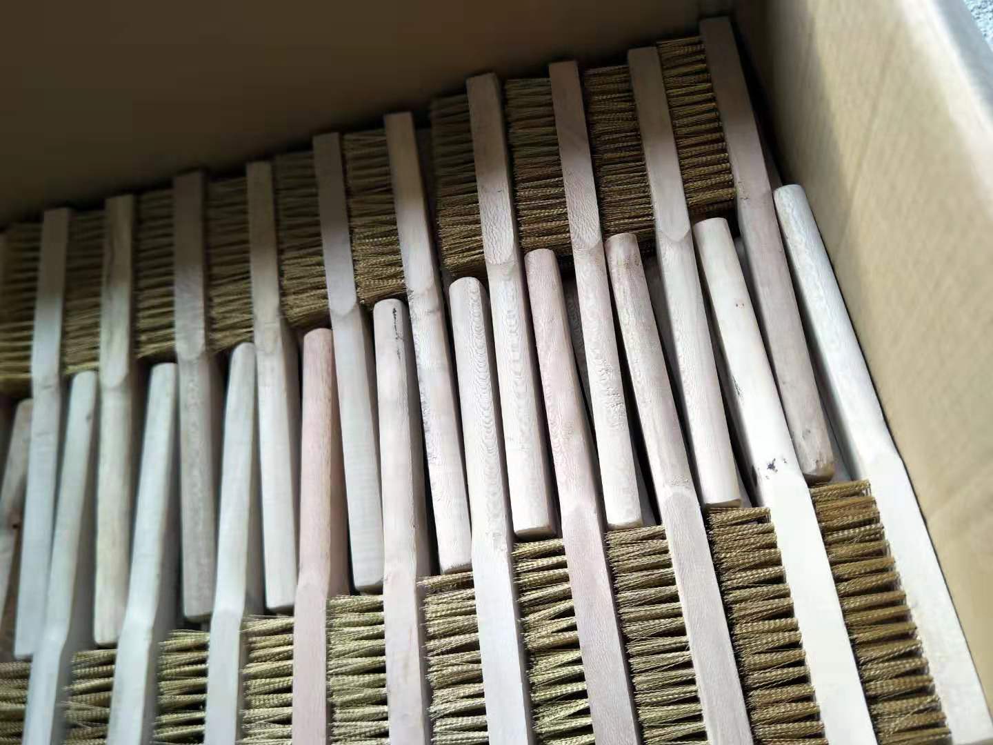 合肥市批發(fā)木柄不銹鋼鋼絲刷 鋼絲刷批發(fā) 各種規(guī)格刷子廠家