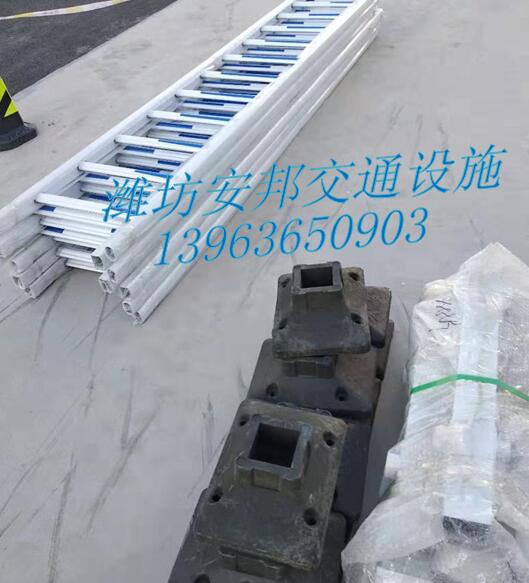濰坊道路護(hù)欄圖片/濰坊道路護(hù)欄樣板圖 (4)