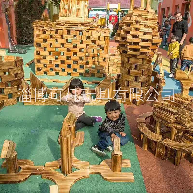 供应幼儿园积木/儿童益智积木/大型户外碳化积木图片