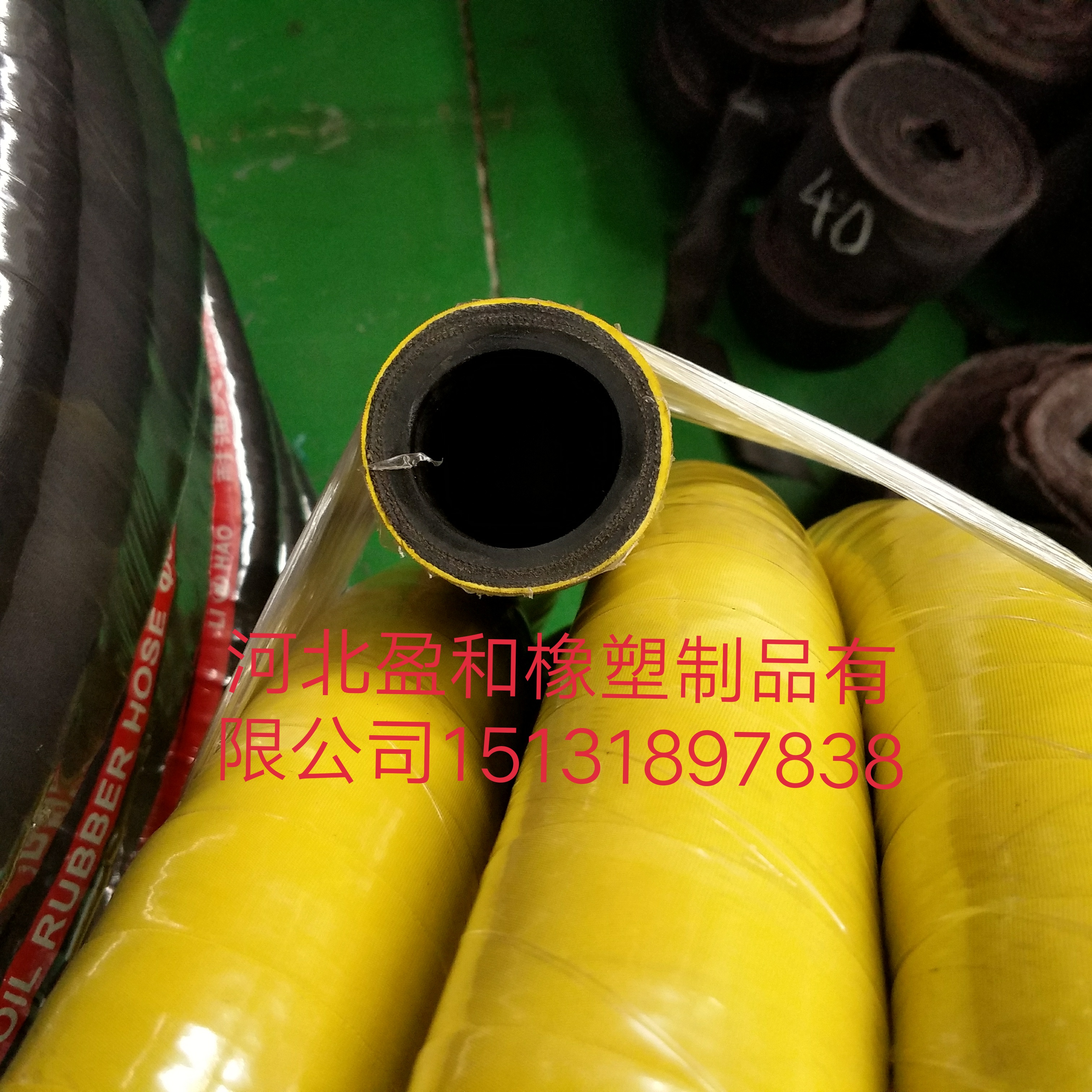 無(wú)碳橡膠管  耐溫絕緣無(wú)碳橡膠管圖片