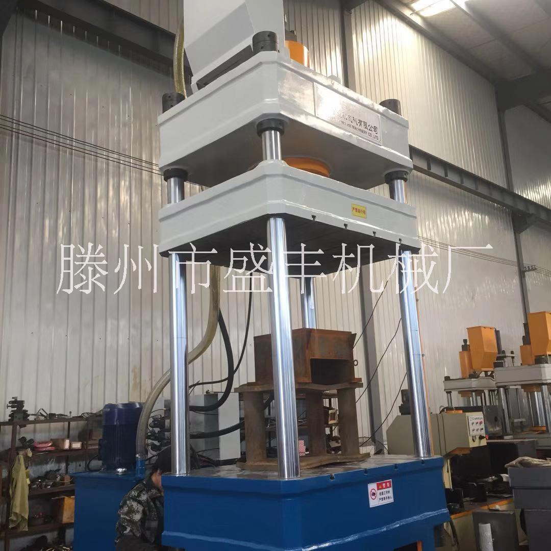 200噸四柱三梁油壓機(jī)圖片/200噸四柱三梁油壓機(jī)樣板圖 (2)