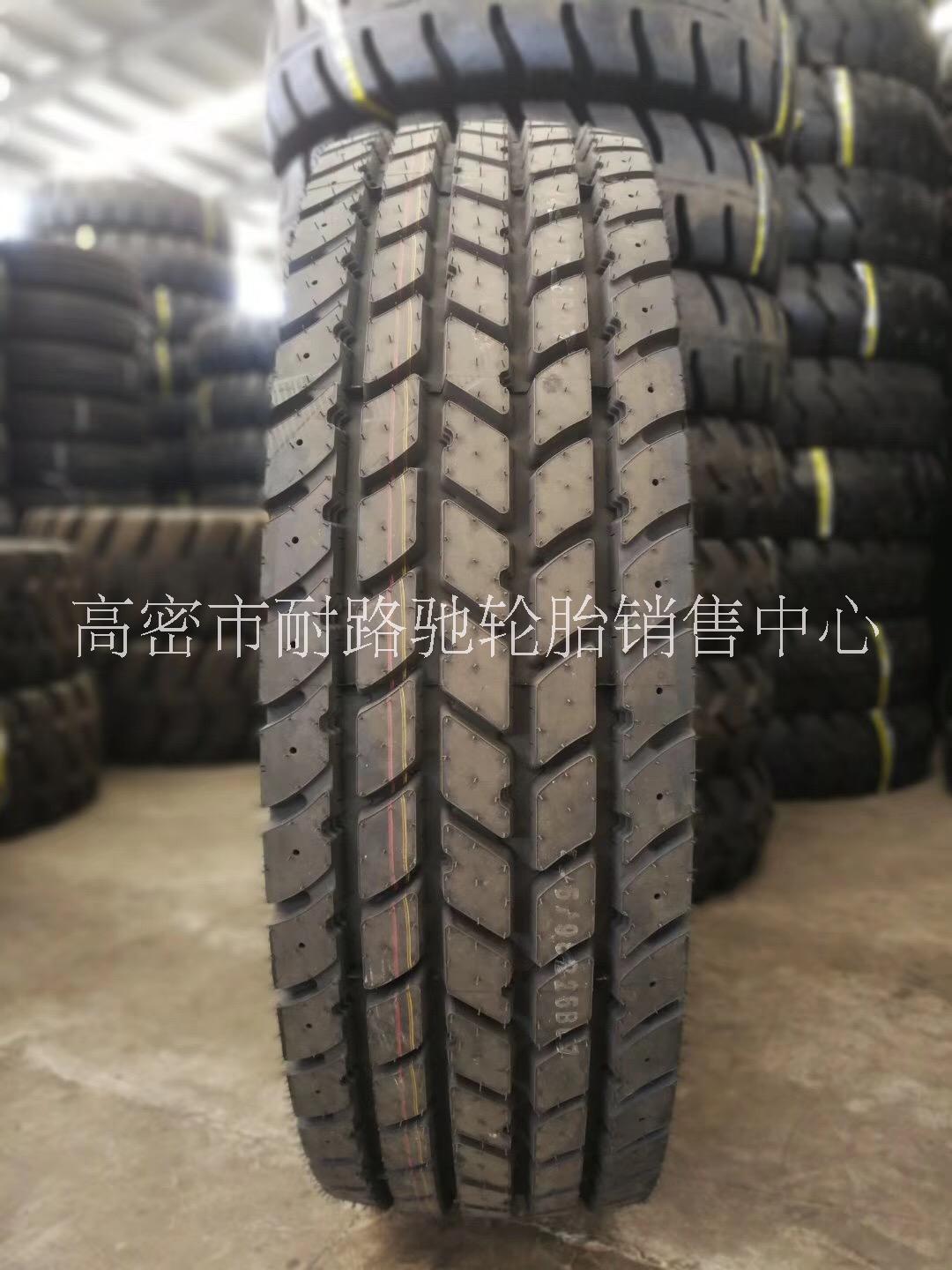 徐工吊车轮胎385/95R25 445/95R25全钢丝真空起重机轮胎 徐工机械图片