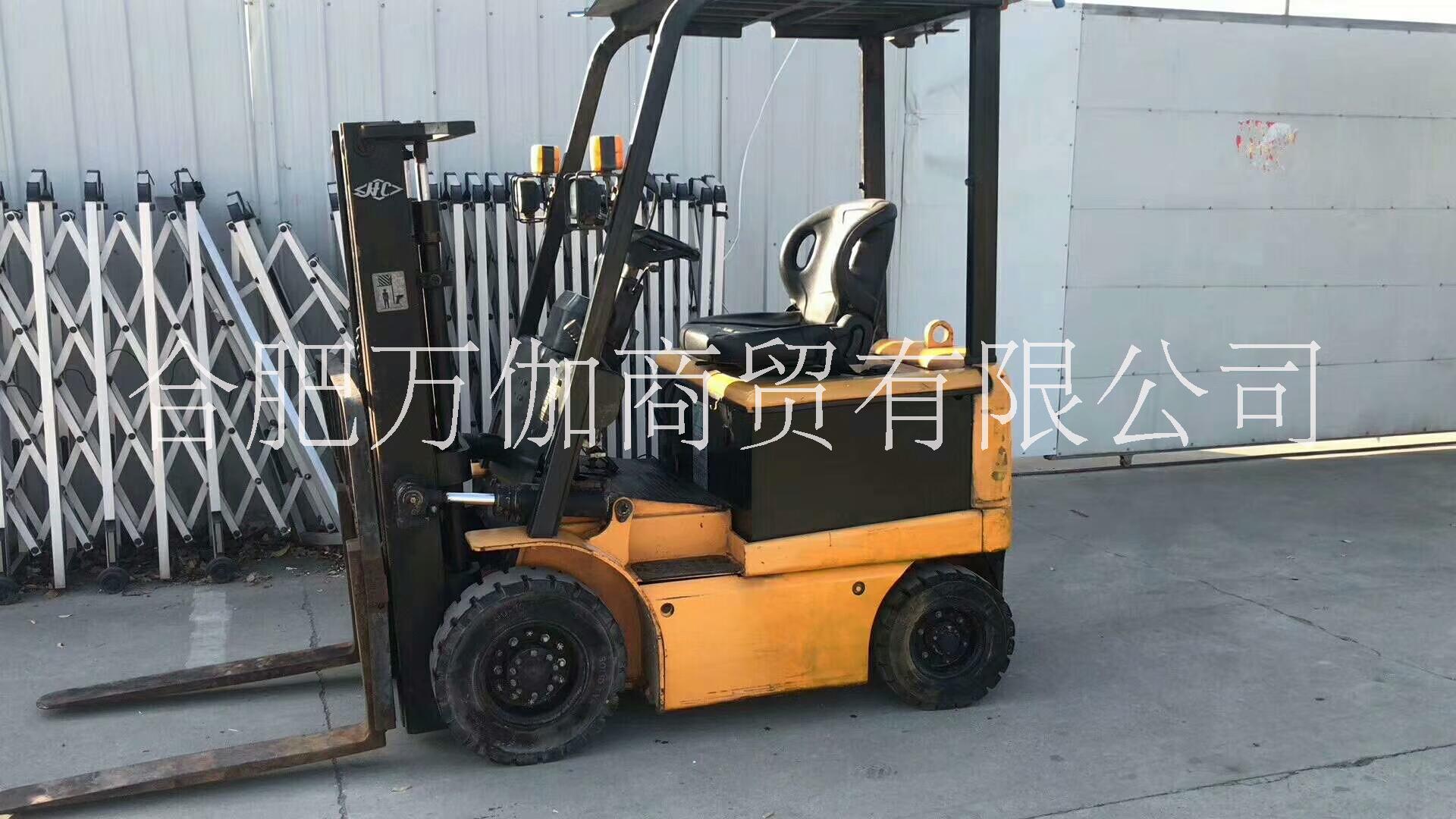 杭叉電動(dòng)叉車1.5噸圖片