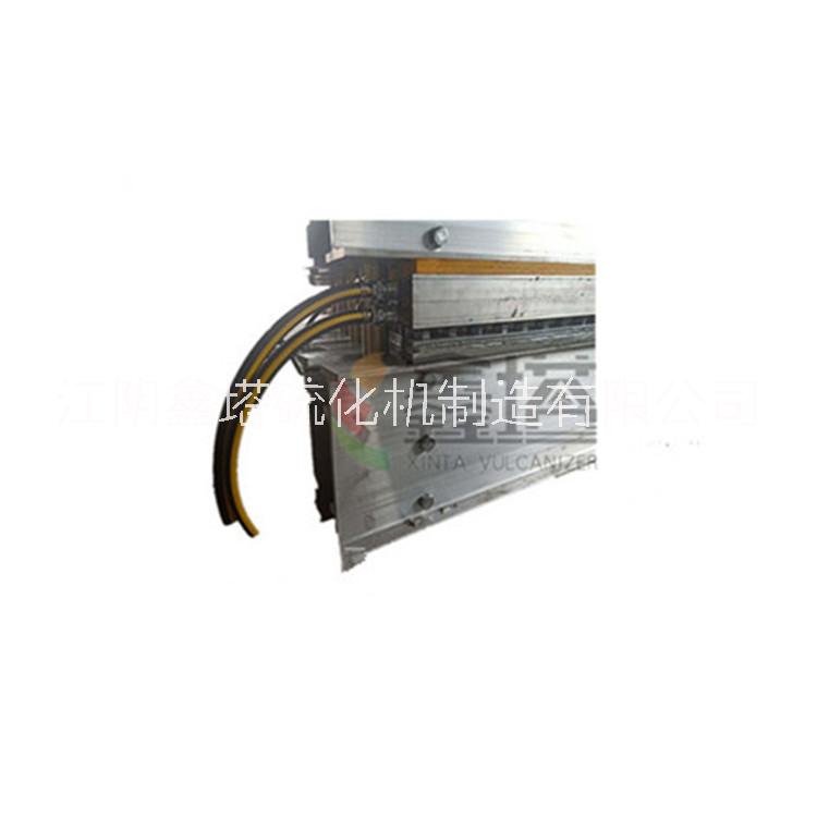 水冷卻膠帶硫化機(jī)圖片/水冷卻膠帶硫化機(jī)樣板圖 (4)