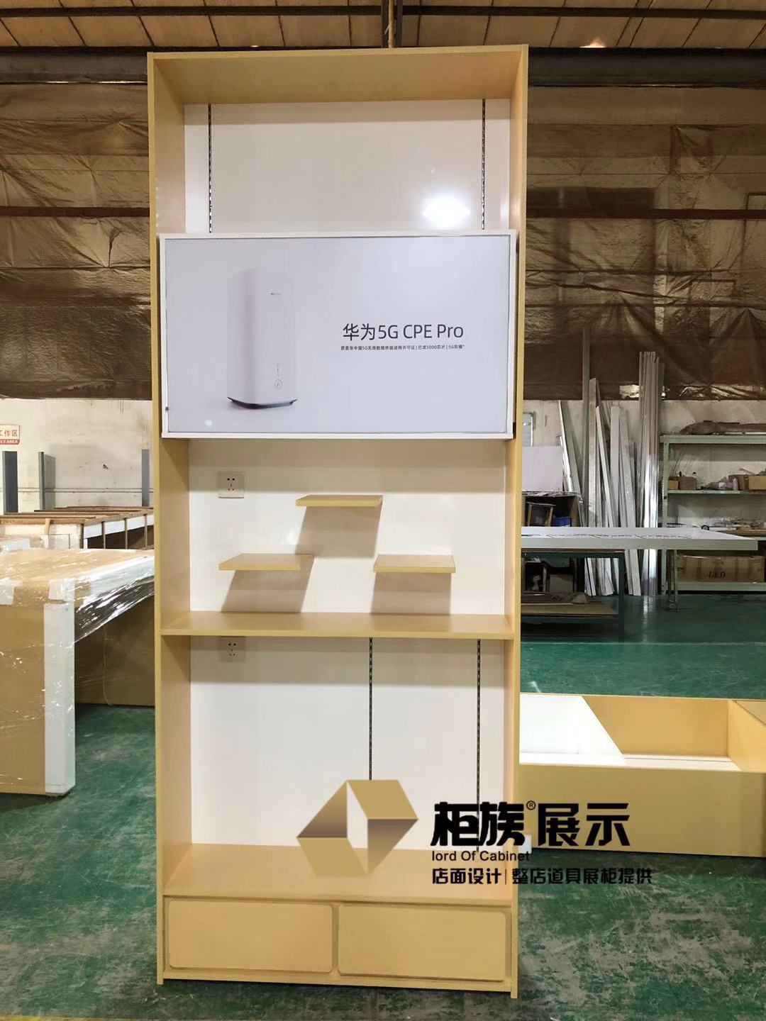 疫情期間華為展示柜4.0款配件柜圖片